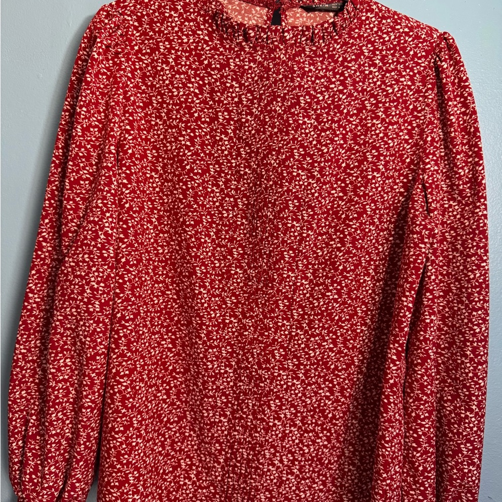 SHEIN Red and White Floral Blouse color red size M